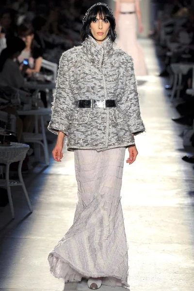 Look 63